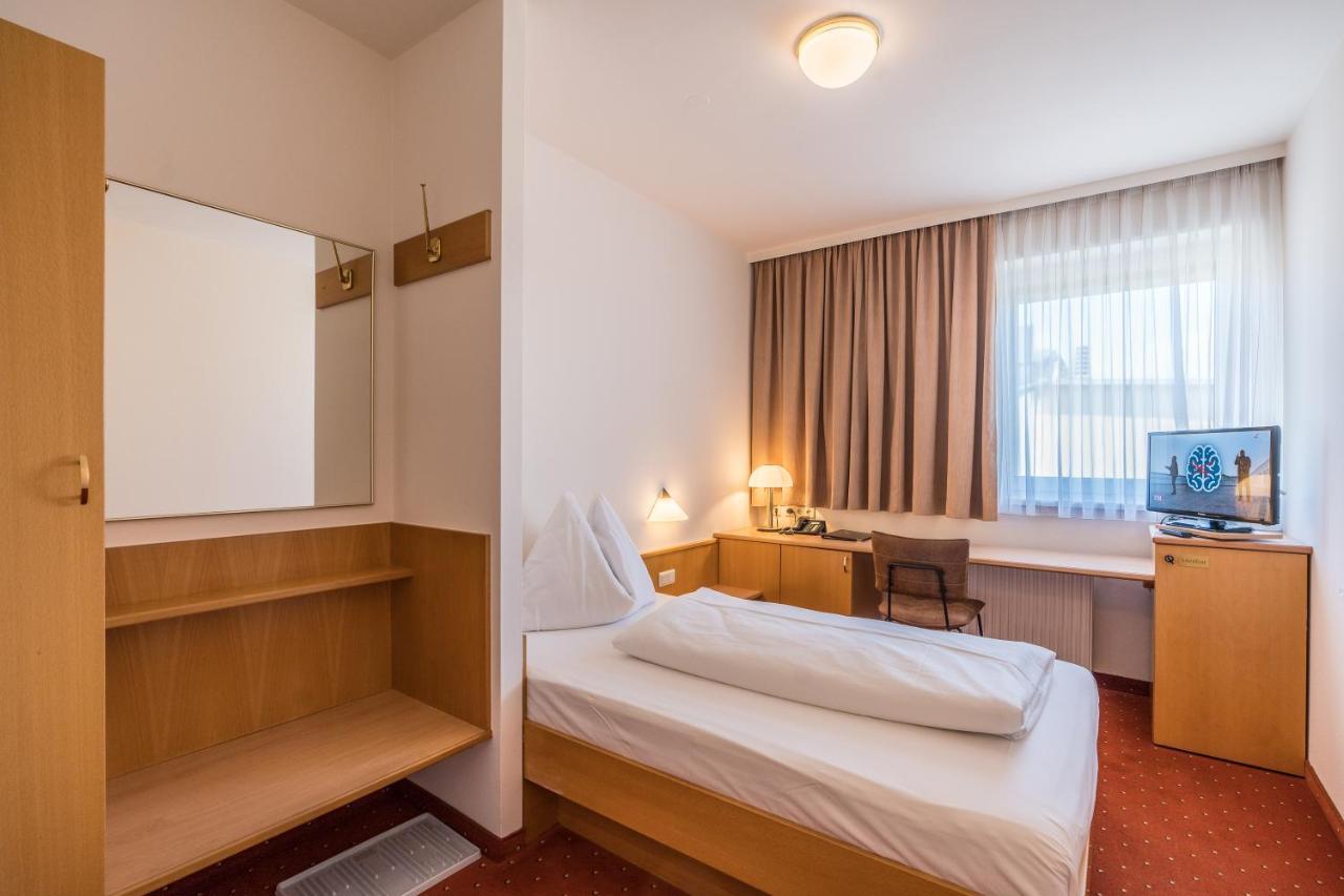 Hotel Kern Buam Graz Exteriör bild